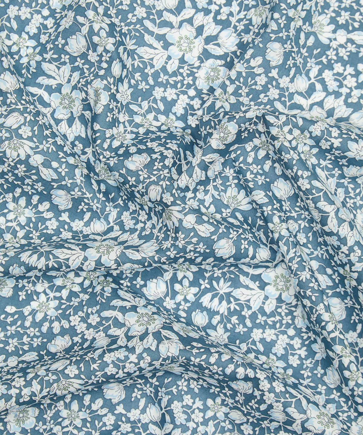 リジー タナローン