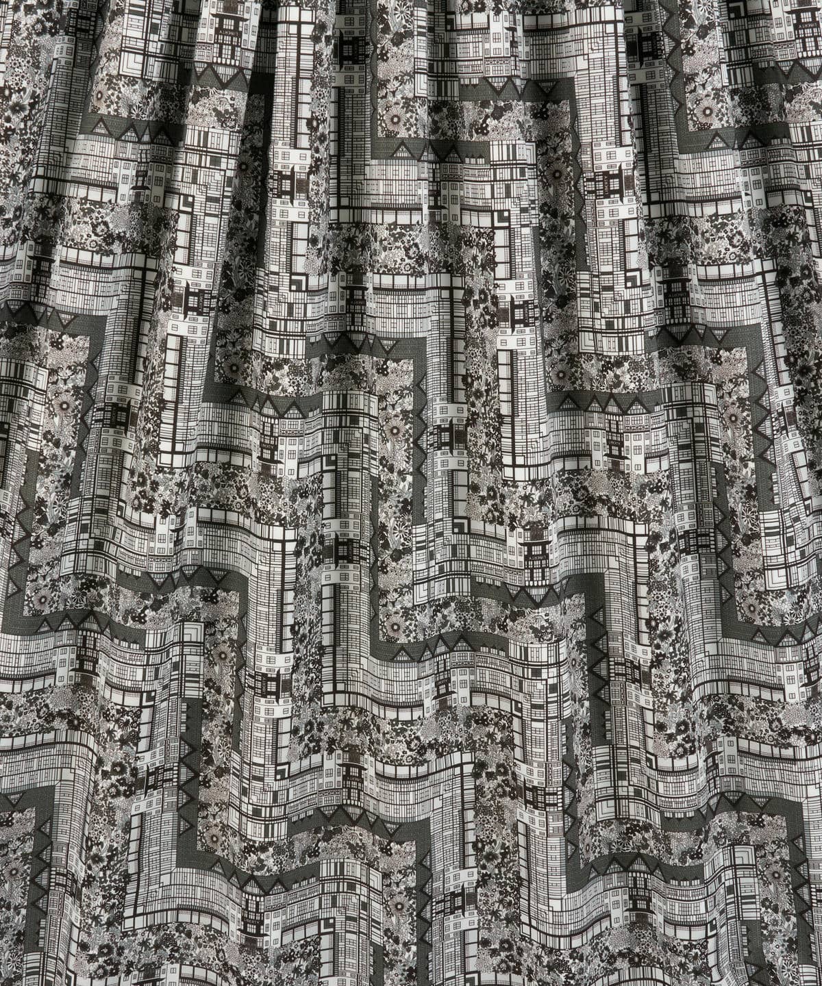 チューダー・ベル タナローン