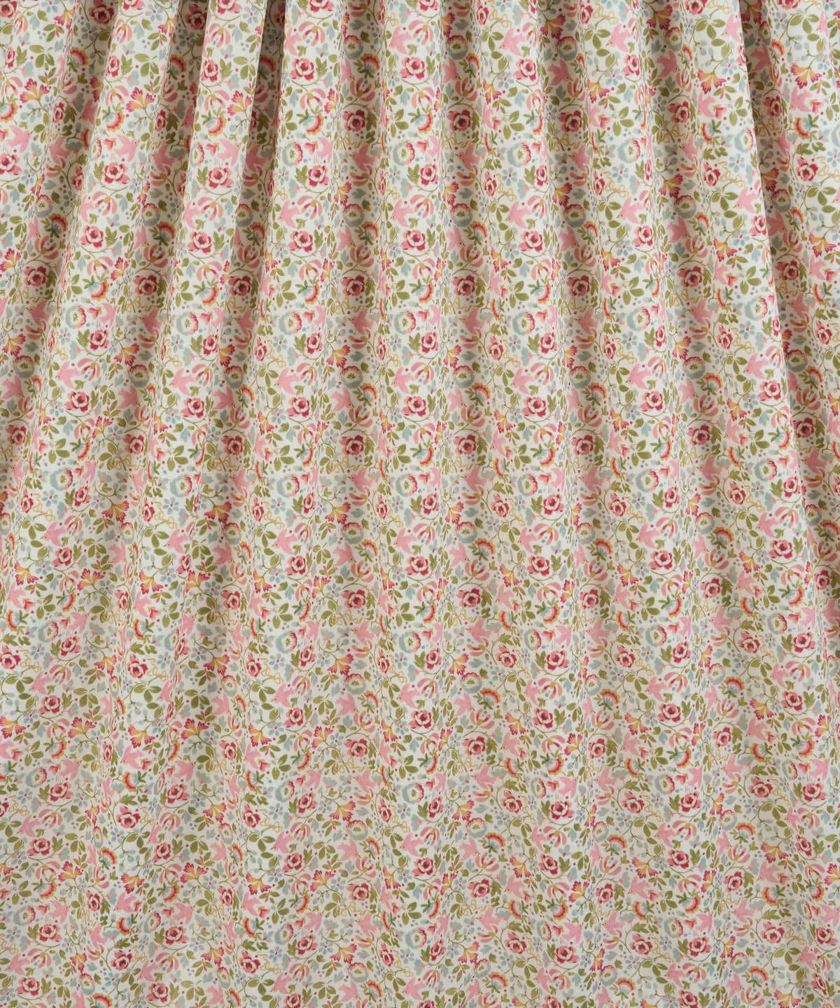 エマ・レイ タナローン