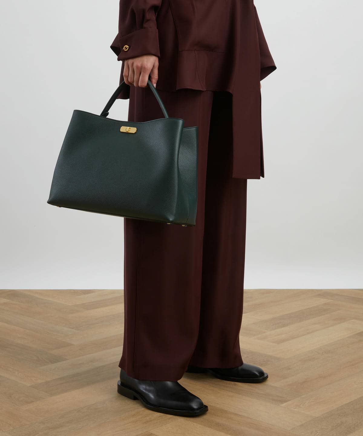 アイフィス レザー トップハンドルバッグ