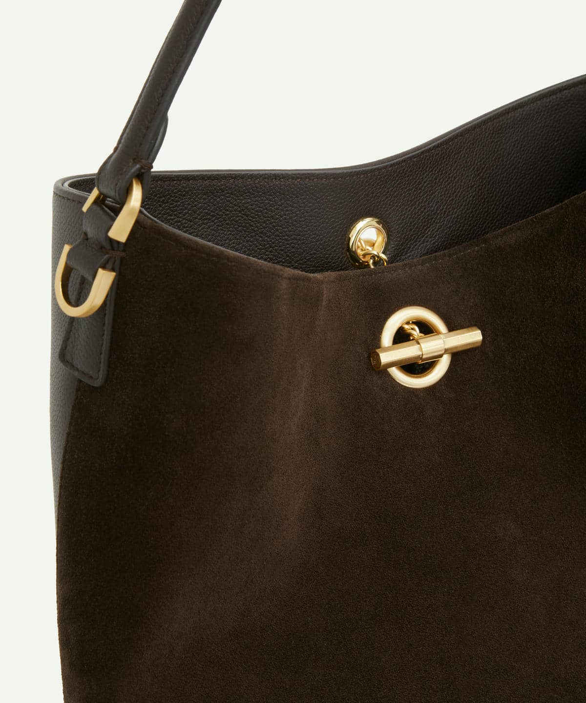 アイフィス ウォーダー ショルダー バッグ