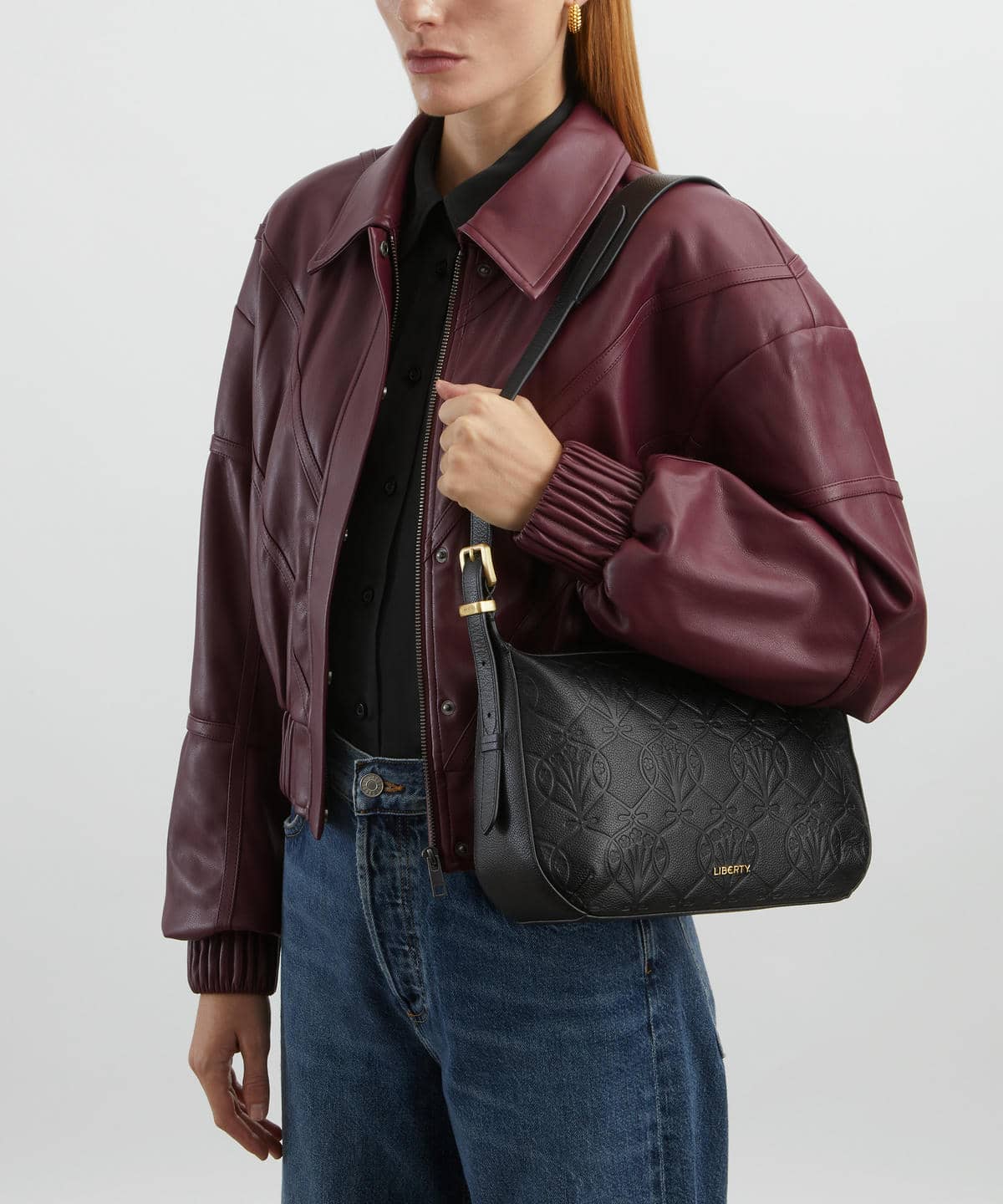 アイフィス エンボスド コンプトン ショルダーバッグ