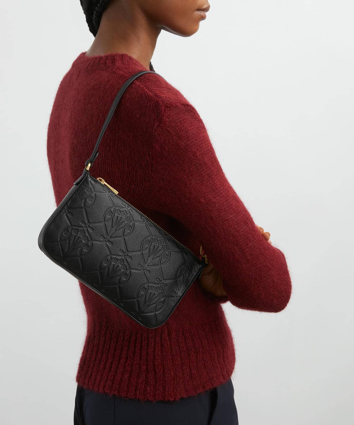 アイフィス エンボスド ロミリー ミニ クラッチ バッグ